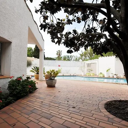 Villa Standing Avec Piscine, Vue Sur Golf