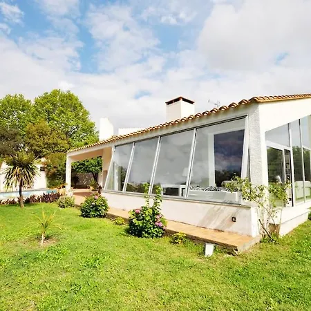 Standing Avec Piscine, Vue Sur Golf